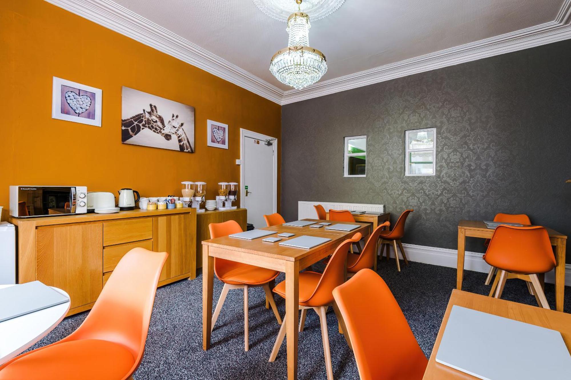 Pebbles Guest House Blackpool Exterior foto